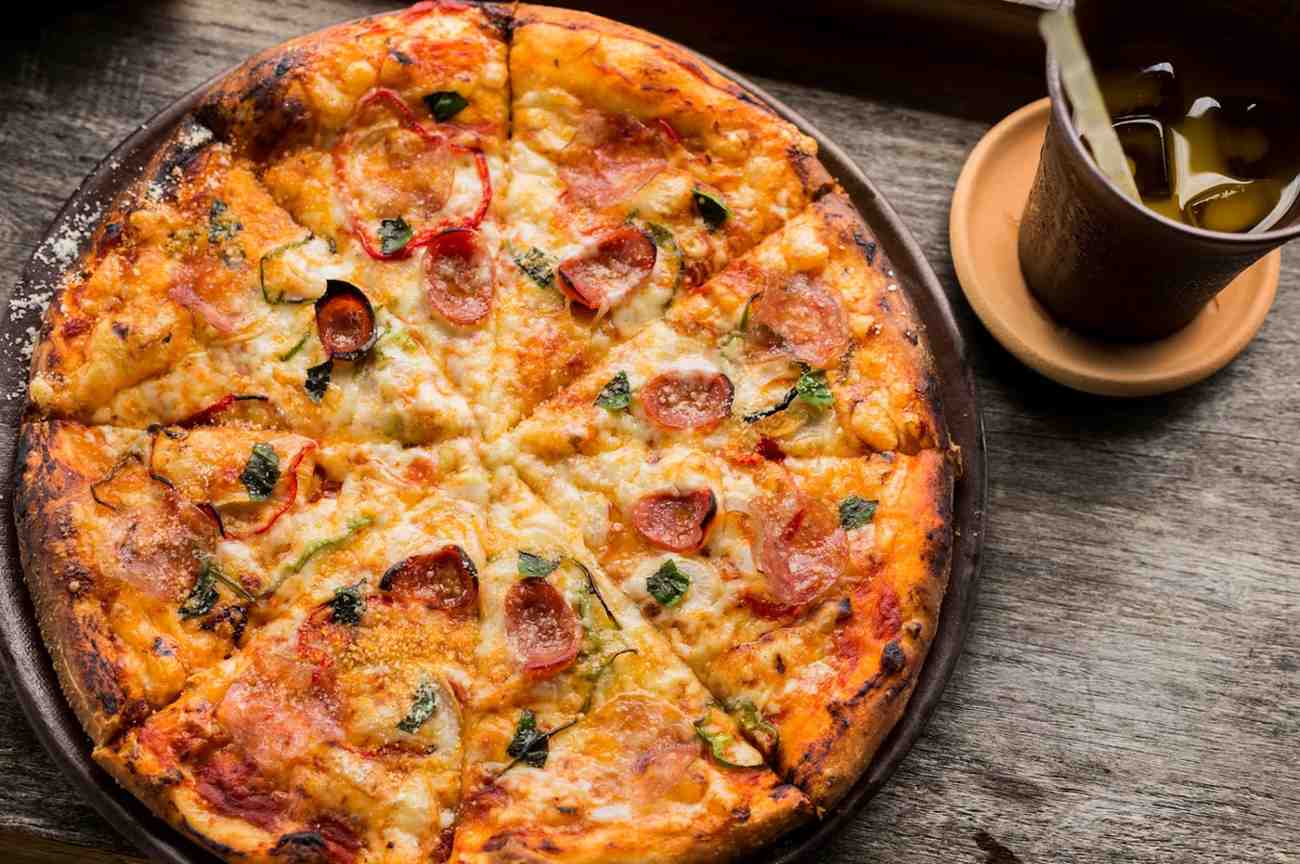 Featured Pizza